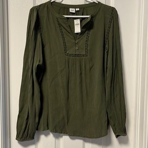 Gap olive green blouse | Med